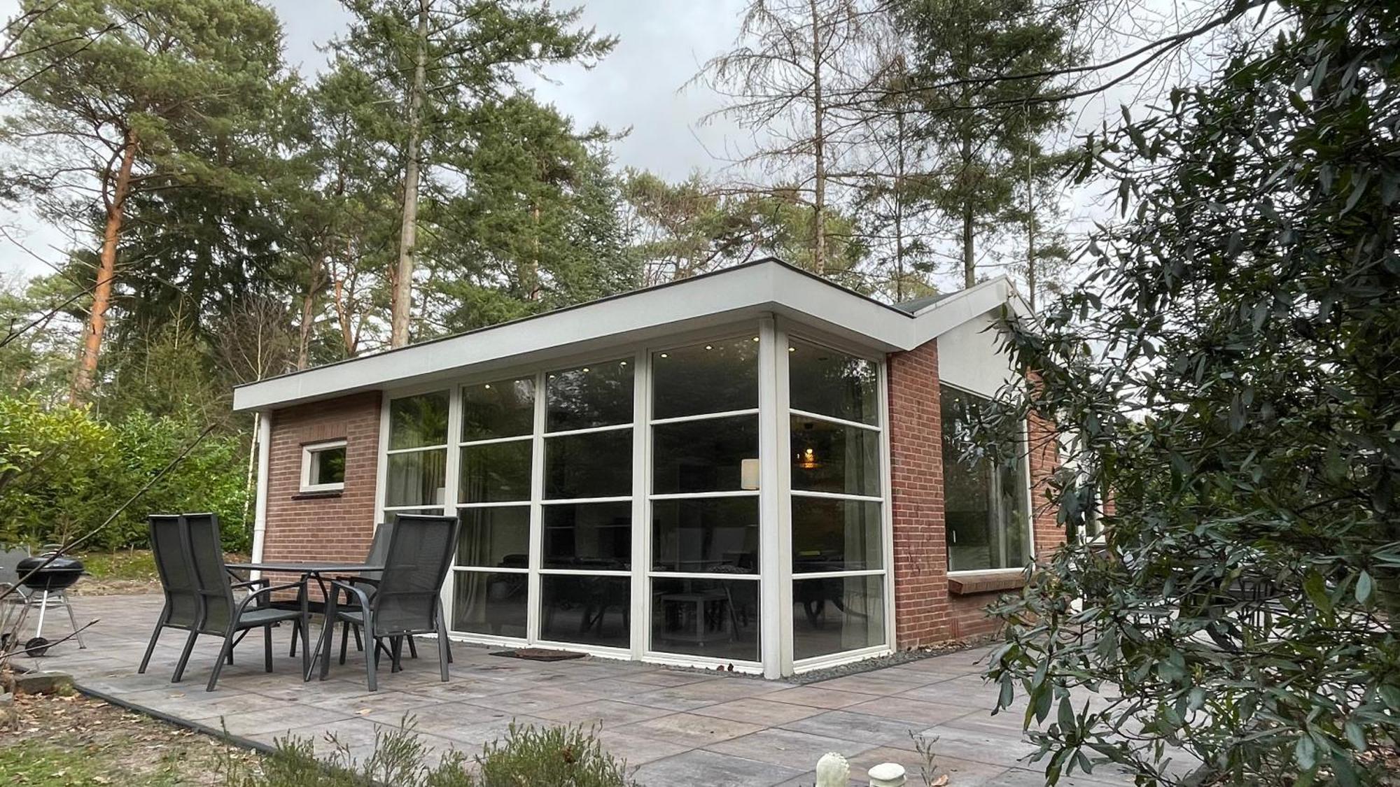 Relaxen In Het Bos Met Privesauna Холтен Екстериор снимка