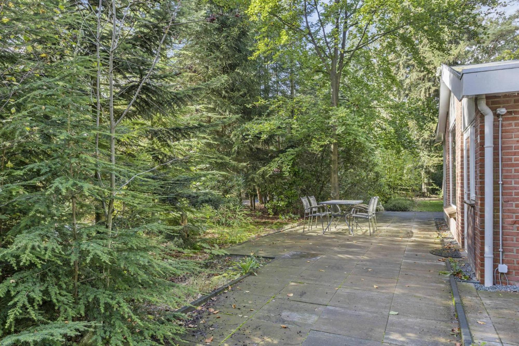 Relaxen In Het Bos Met Privesauna Холтен Екстериор снимка