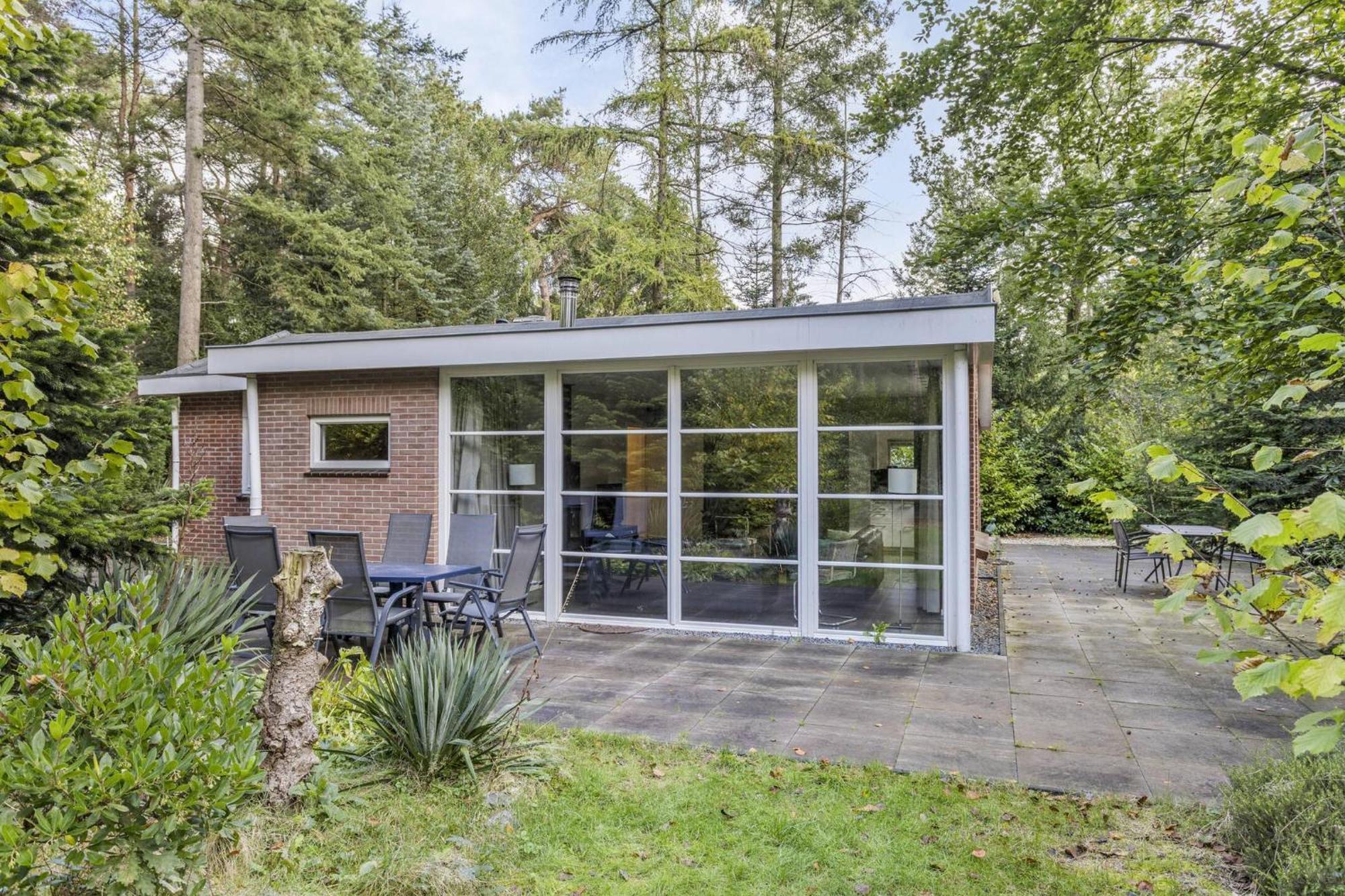 Relaxen In Het Bos Met Privesauna Холтен Екстериор снимка
